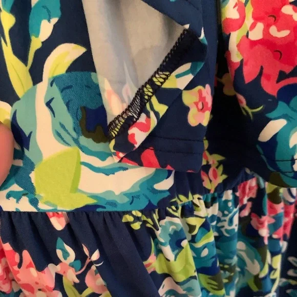 Dress - Picture 4 of 6